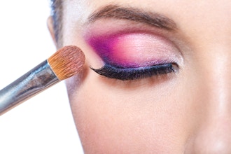Makeup Artistry - All about Eyes (Online)